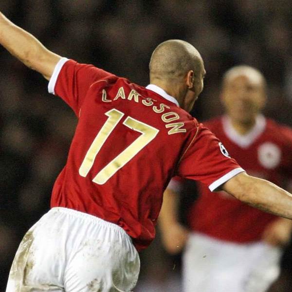 Larsson Strike Puts Man Utd Through Larsson Strike Puts Man Utd Through