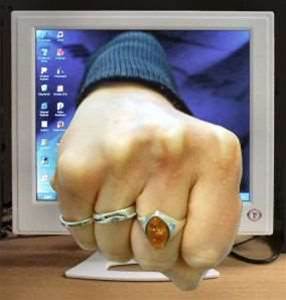 Big security hole punched in Windows 7