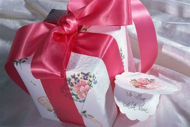 Experts warn of Mother's Day hacking attack