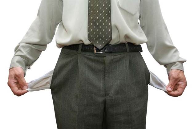 Liberal party claims Labor has raided communications fund for the bush