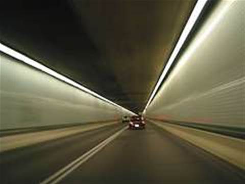 Google seeks tips to speed the web