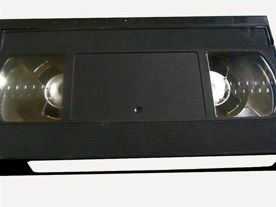 SanDisk offers mobile video playback
