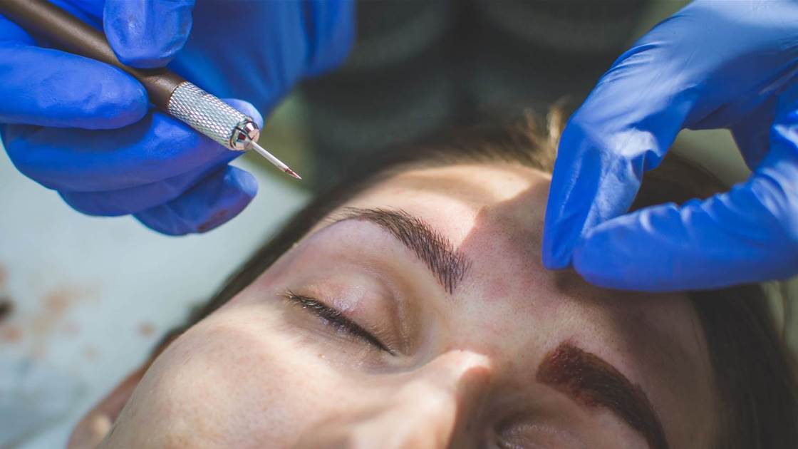 Eyebrow Microblading Landed a Woman in the Hospital for 3 Days