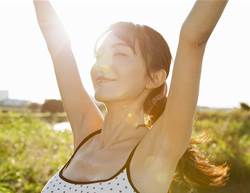 8 Tricks To Boost Your Energy In 5 Minutes Or Less