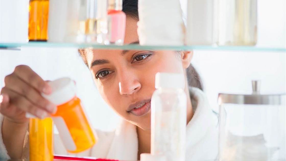 5 Sneaky Health Hazards That Are Lurking In Your Medicine Cabinet