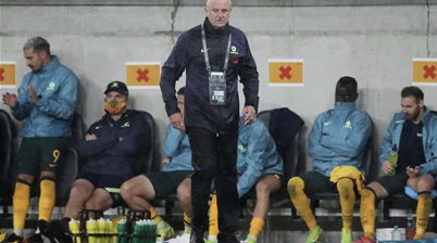 Is Arnie picking the best Socceroos team or just his favourites?