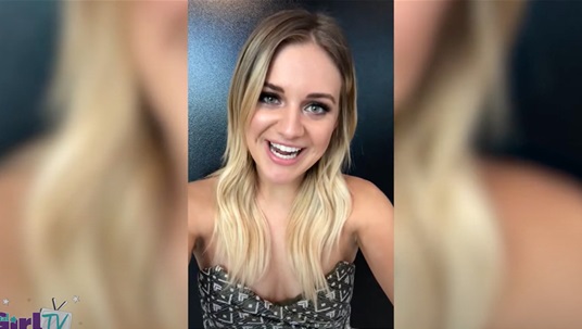 Kelsea Ballerini's shoutout for TGs!