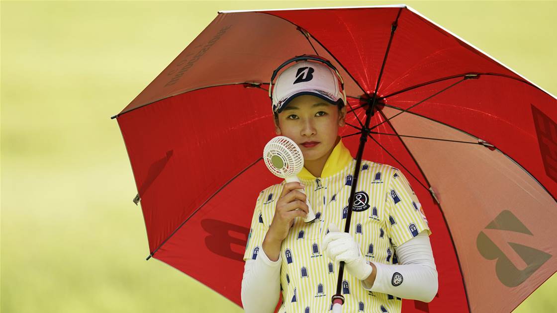 Caption this and WIN a dozen Callaway ERC Soft balls