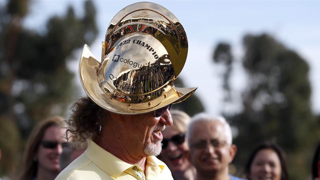 Caption this and WIN a dozen NEW Callaway Chrome Soft balls