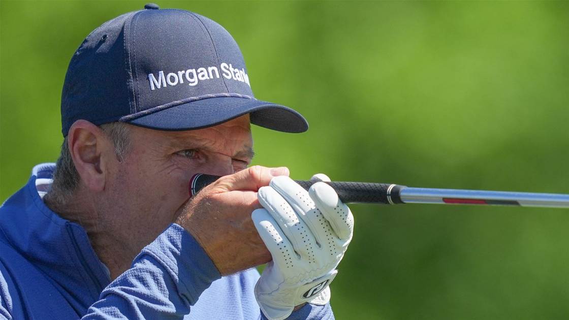 Caption this & WIN a dozen Callaway Chrome Tour balls