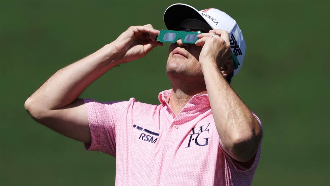 Caption this & WIN a dozen Callaway Chrome Tour balls