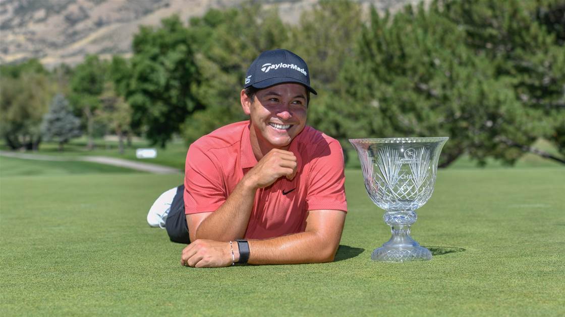 Caption this & WIN a dozen Callaway Chrome Tour balls