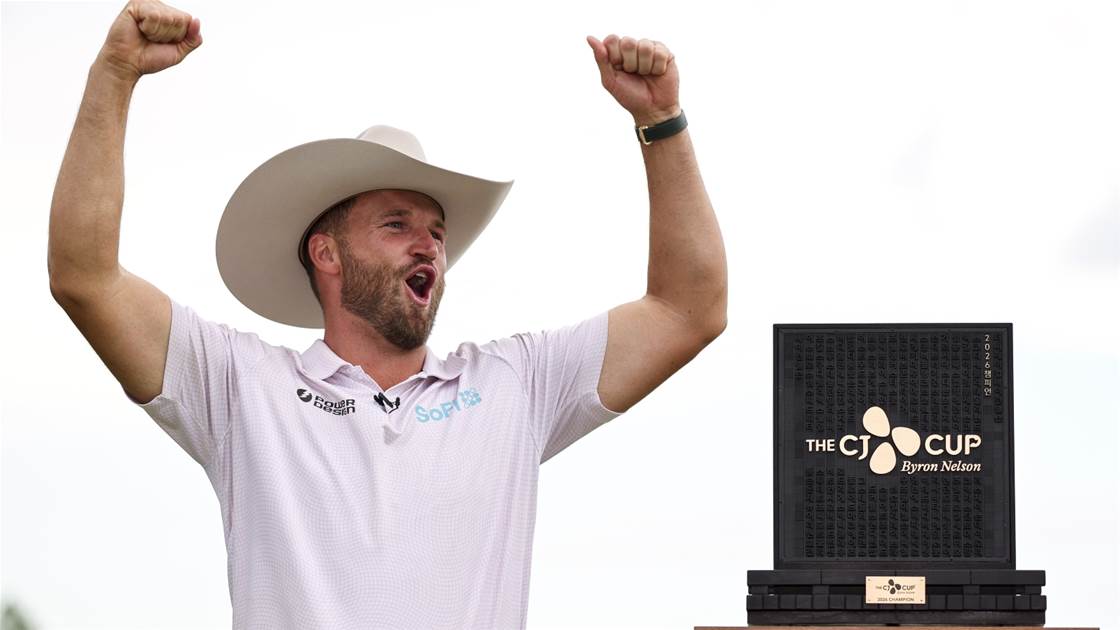Caption this & WIN a dozen Callaway Chrome Tour balls