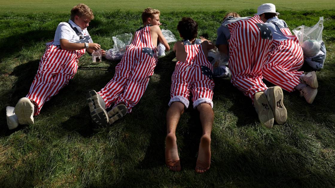 Caption this & WIN a dozen Callaway Chrome Tour balls
