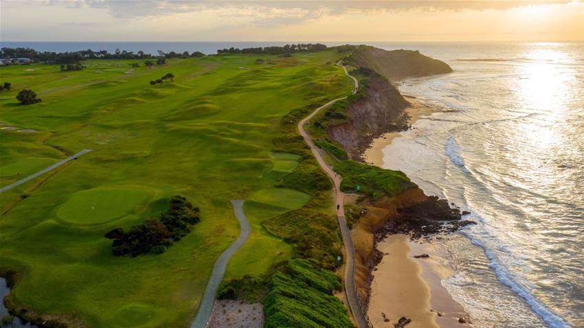 Tee off for a great cause at the Men for Menopause Golf Day Tee off for a great cause at the Men for Menopause Golf Day