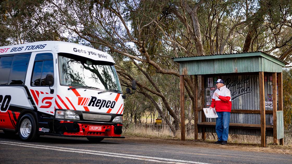 Repco Bathurst TV ad brings back Murphy/Ambrose clash Repco Bathurst TV ad brings back Murphy/Ambrose clash