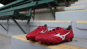 Mizuno release fiery fresh Morelia Neo II