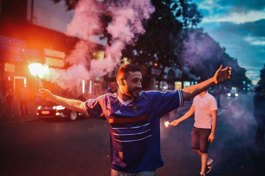 Bumper pic special: Paris' wild World Cup party! Bumper pic special: Paris' wild World Cup party!