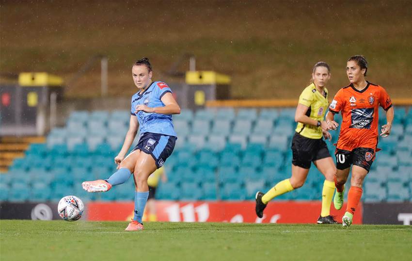 Awesome Sideline Gallery: Caitlin Foord's Final Sydney Match