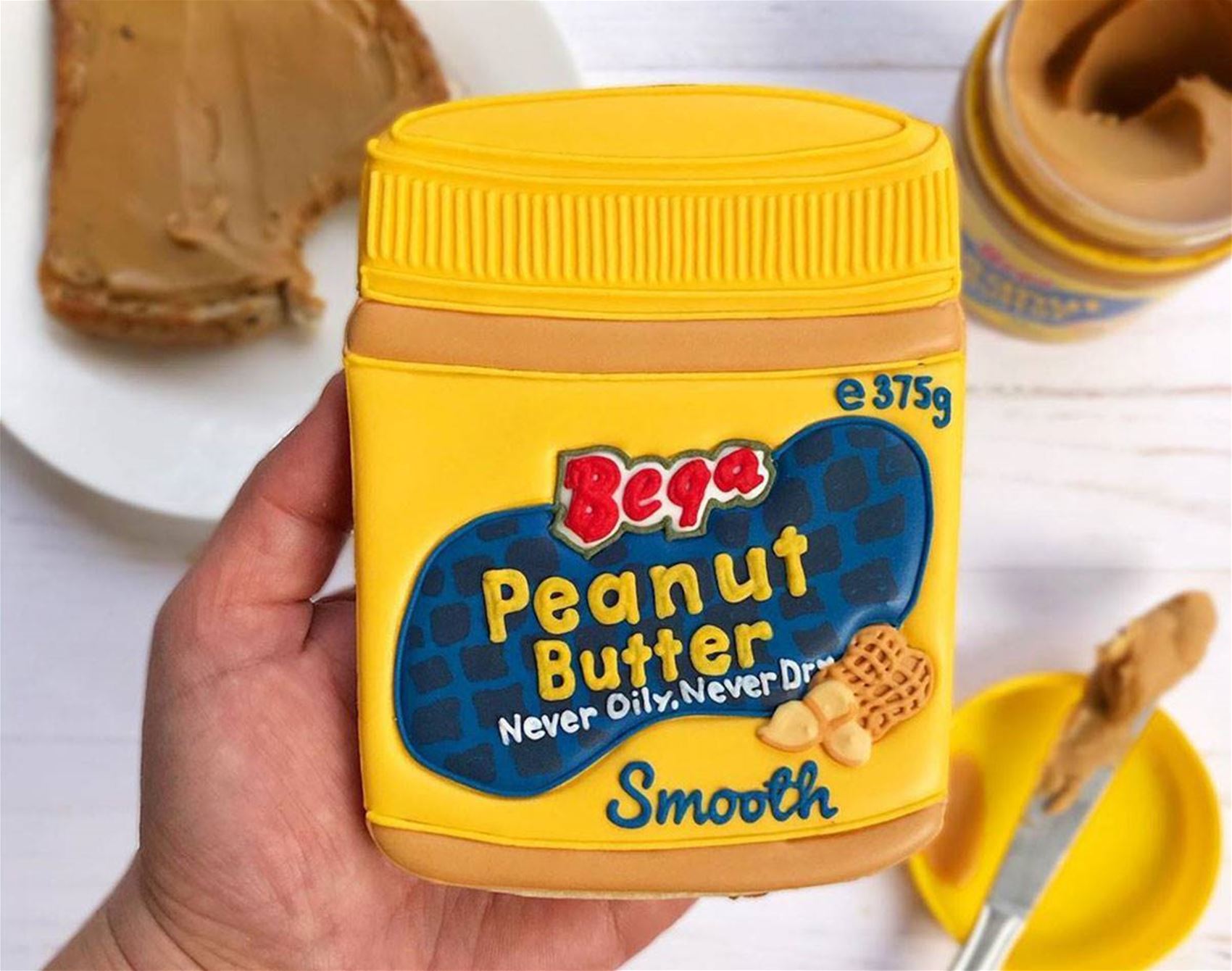 the confectionist’s biscuit art