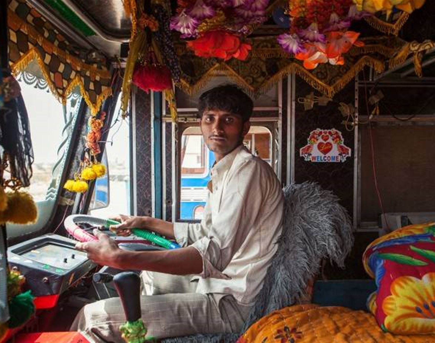 the decorated trucks of india