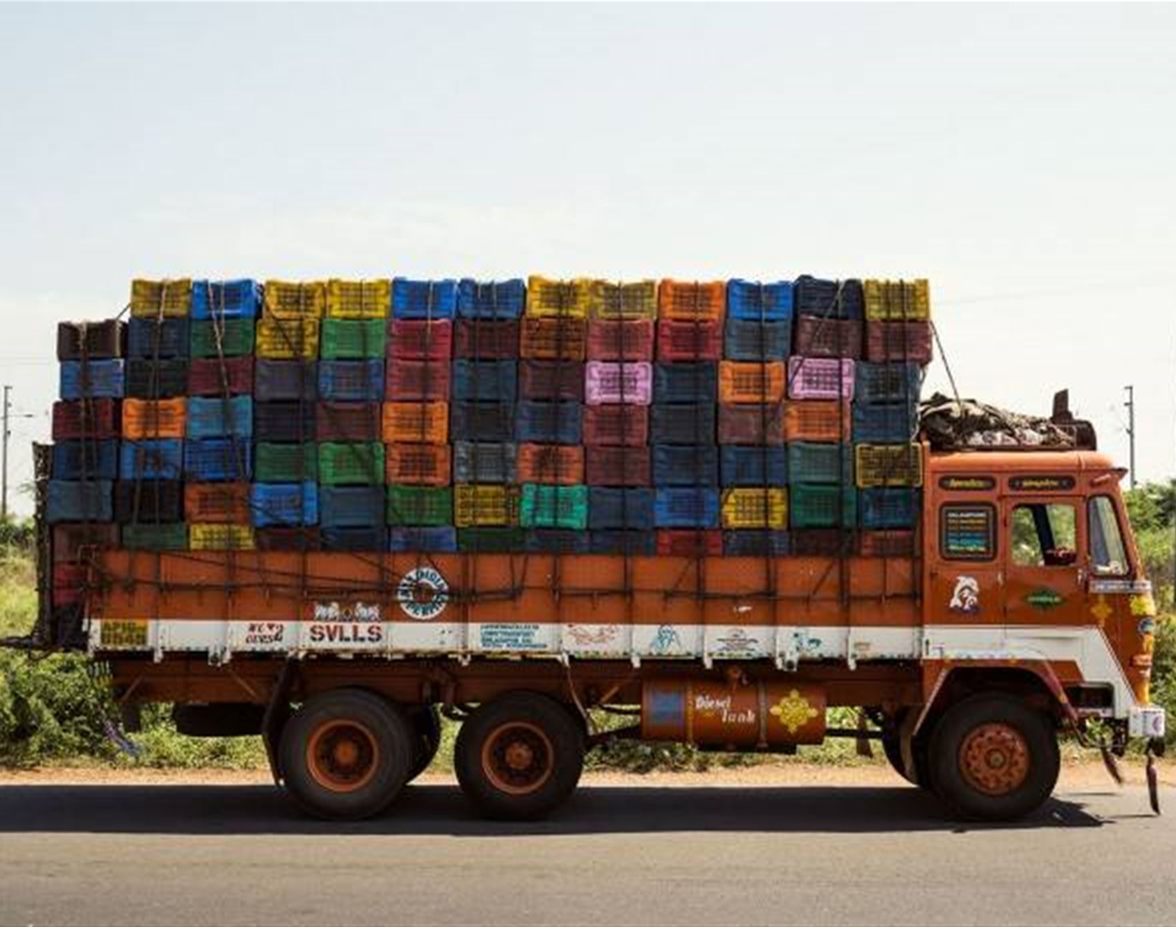 the decorated trucks of india