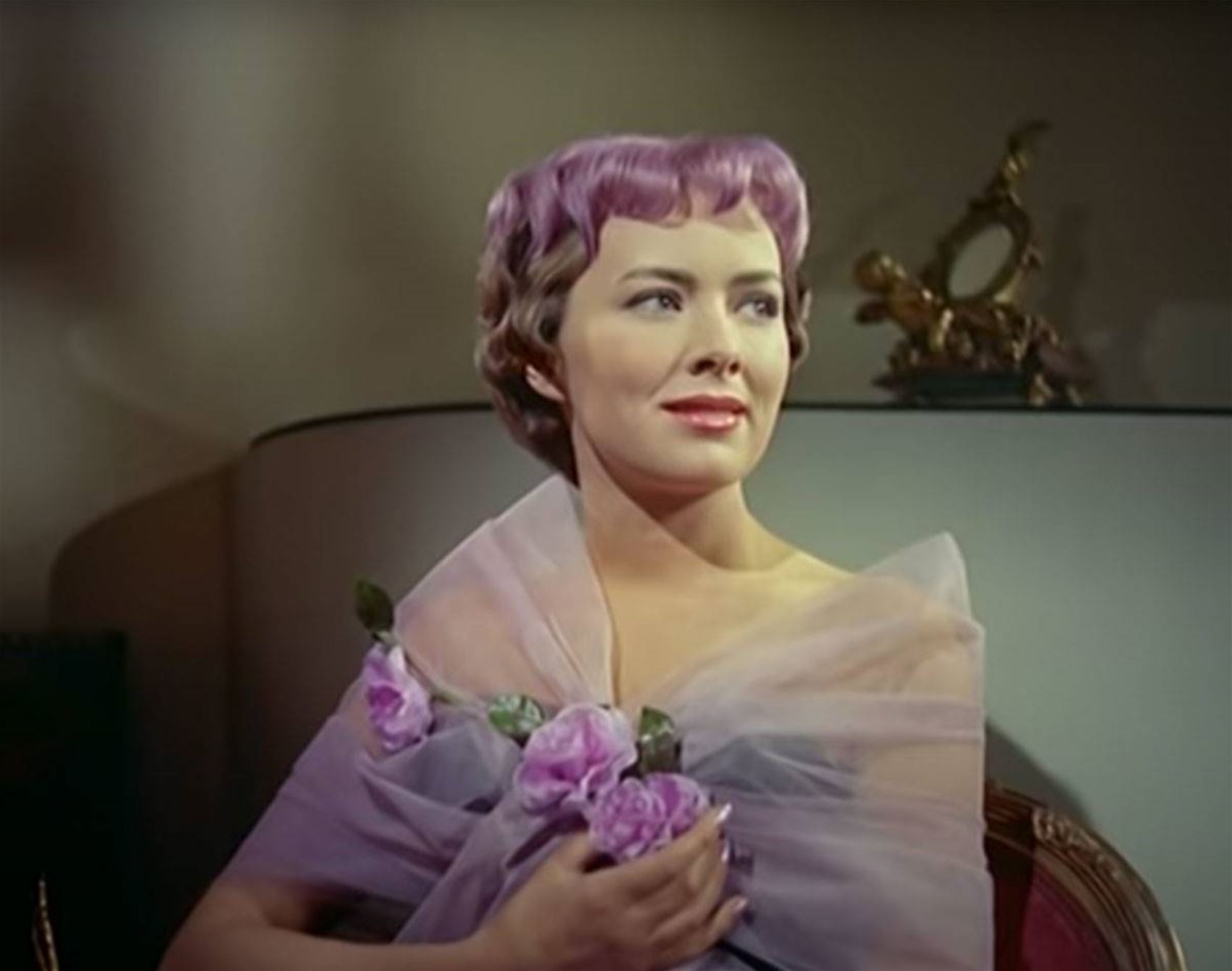 check out these two-tone hairstyles from the ’50s