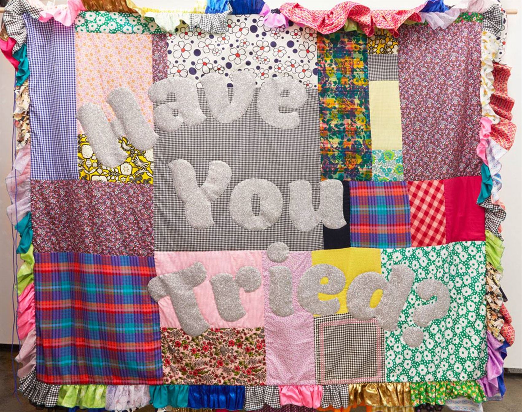 artist interview – amy claire mills' 'unsolicited advice!'