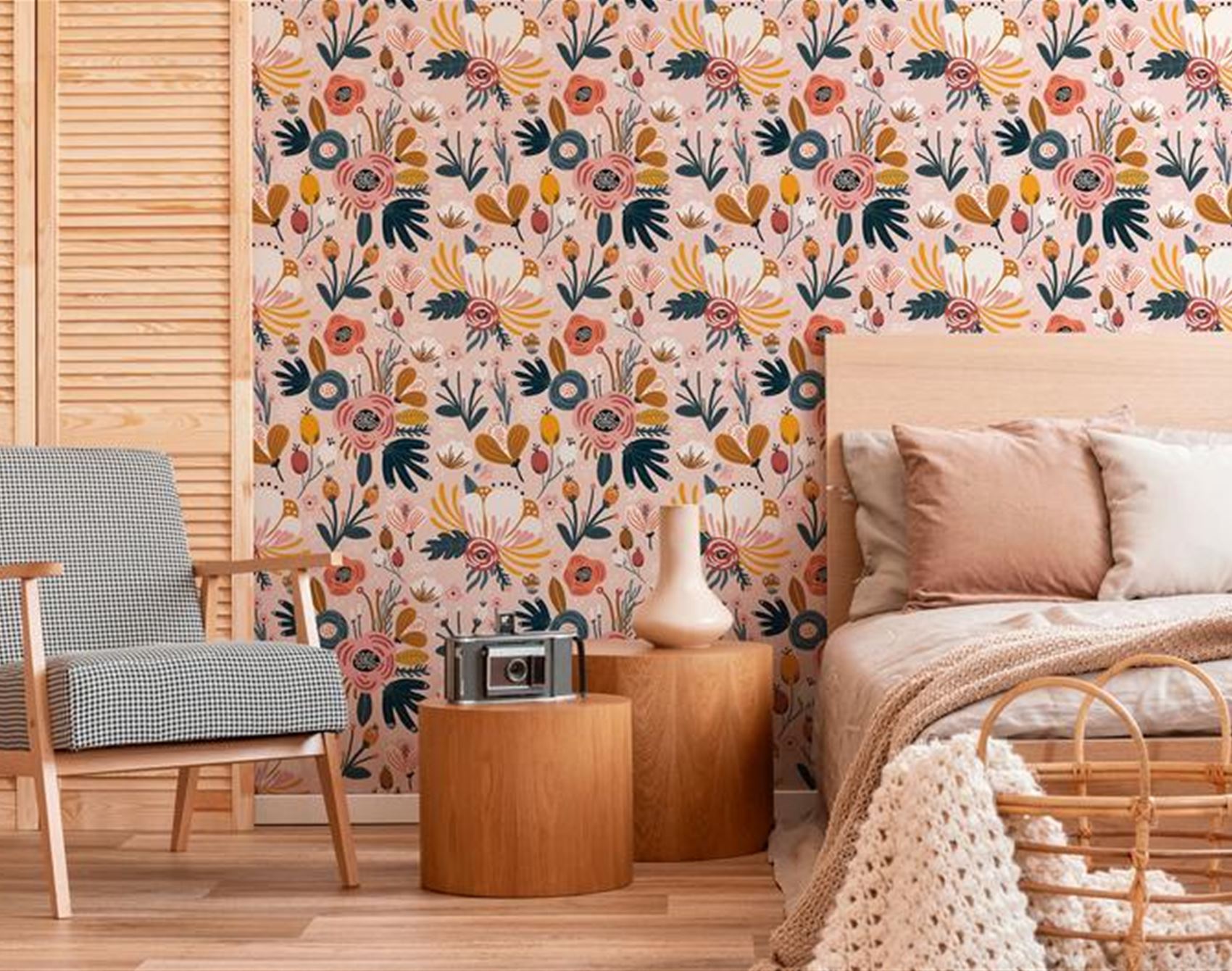 ooh! a whole load of removable wallpaper