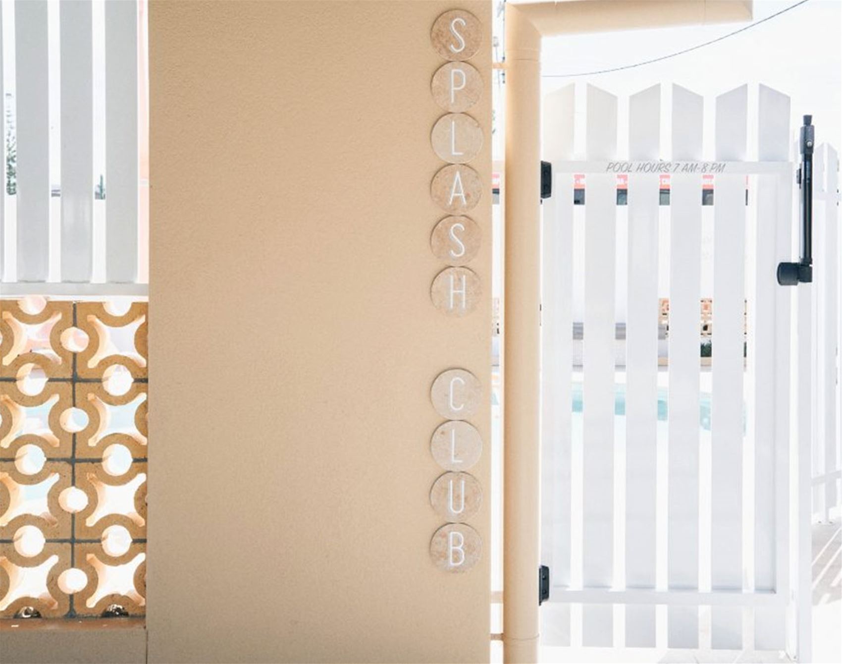 peep this retro motel on the gold coast