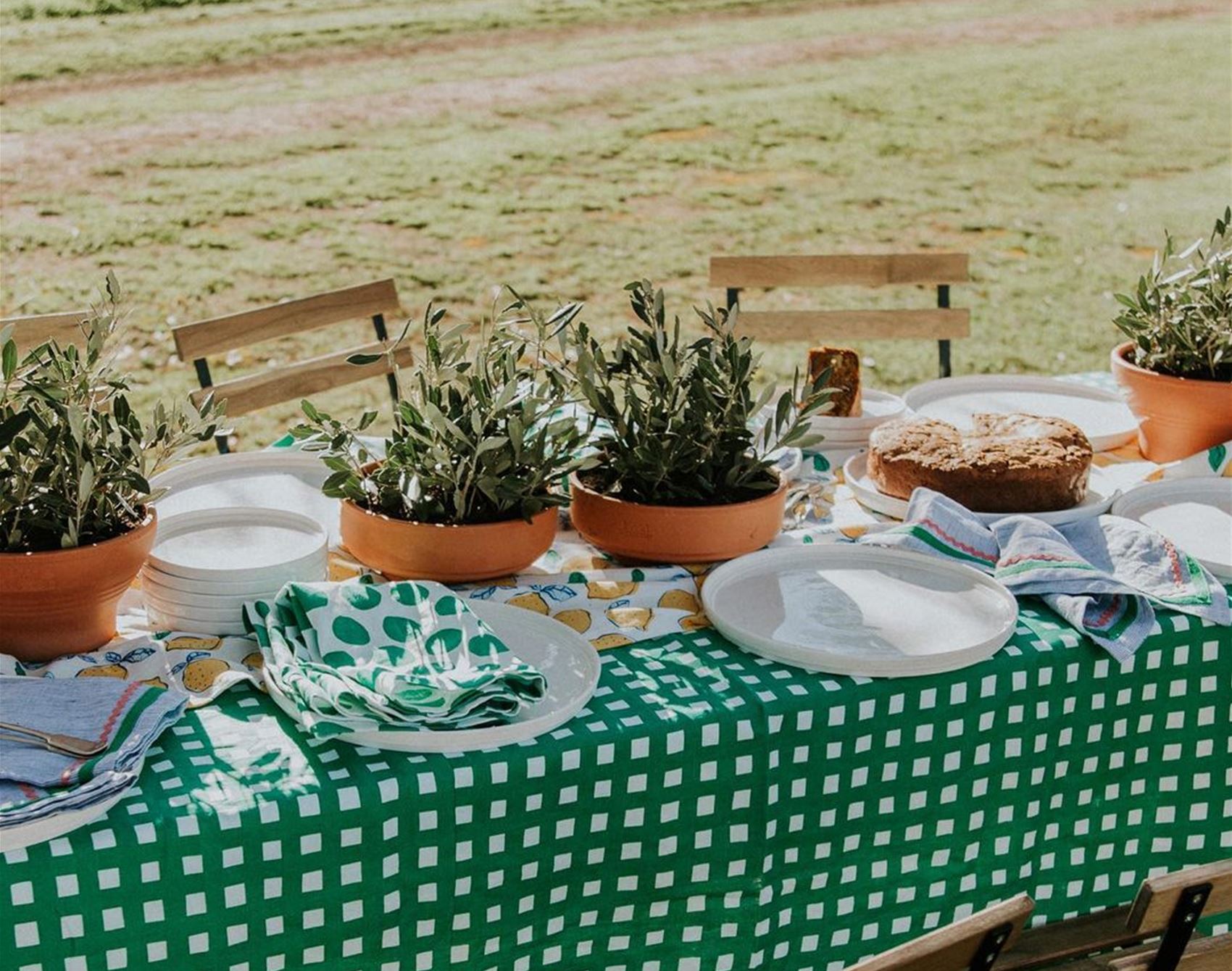 nice napery from bright threads