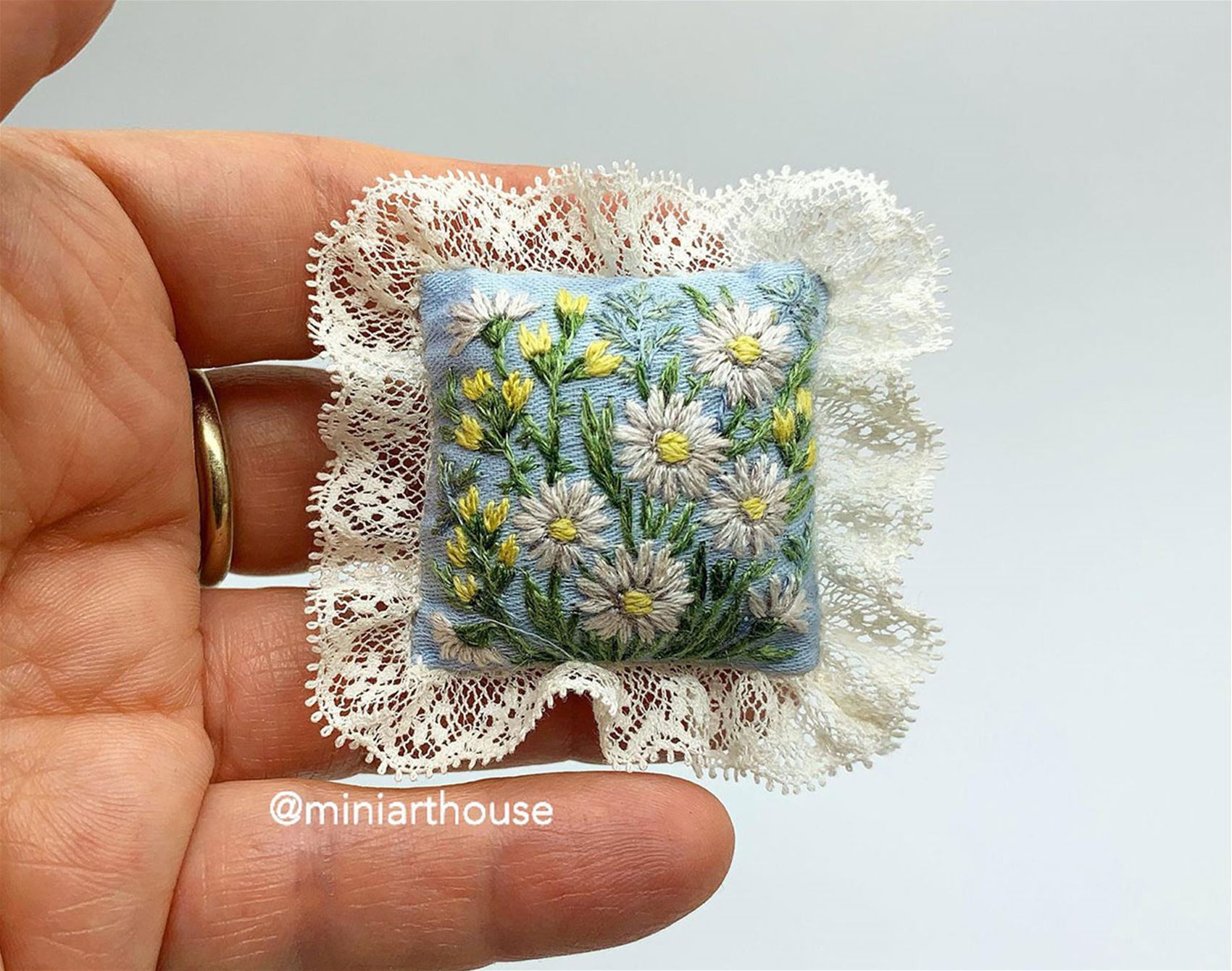 home décor, but make it miniature