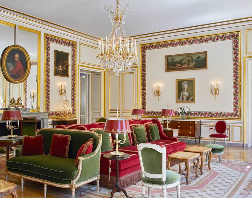 you can now stay on the grounds of the palace of versailles