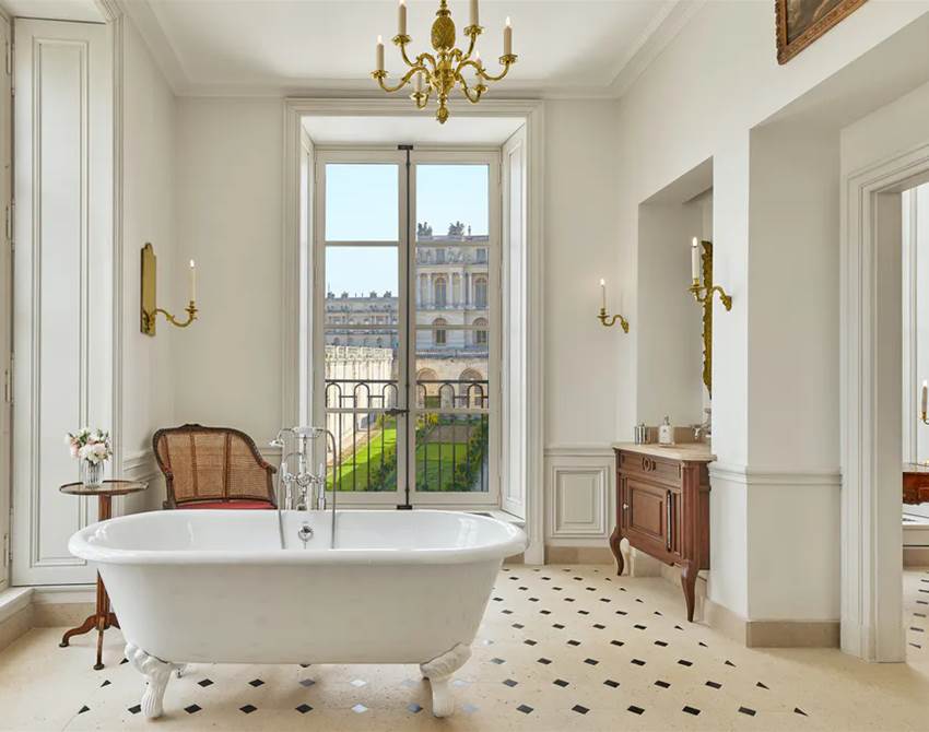 you can now stay on the grounds of the palace of versailles