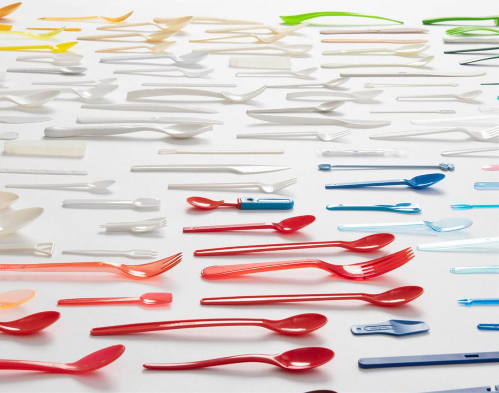 'spoon archaeology' bids farewell to plastic cutlery