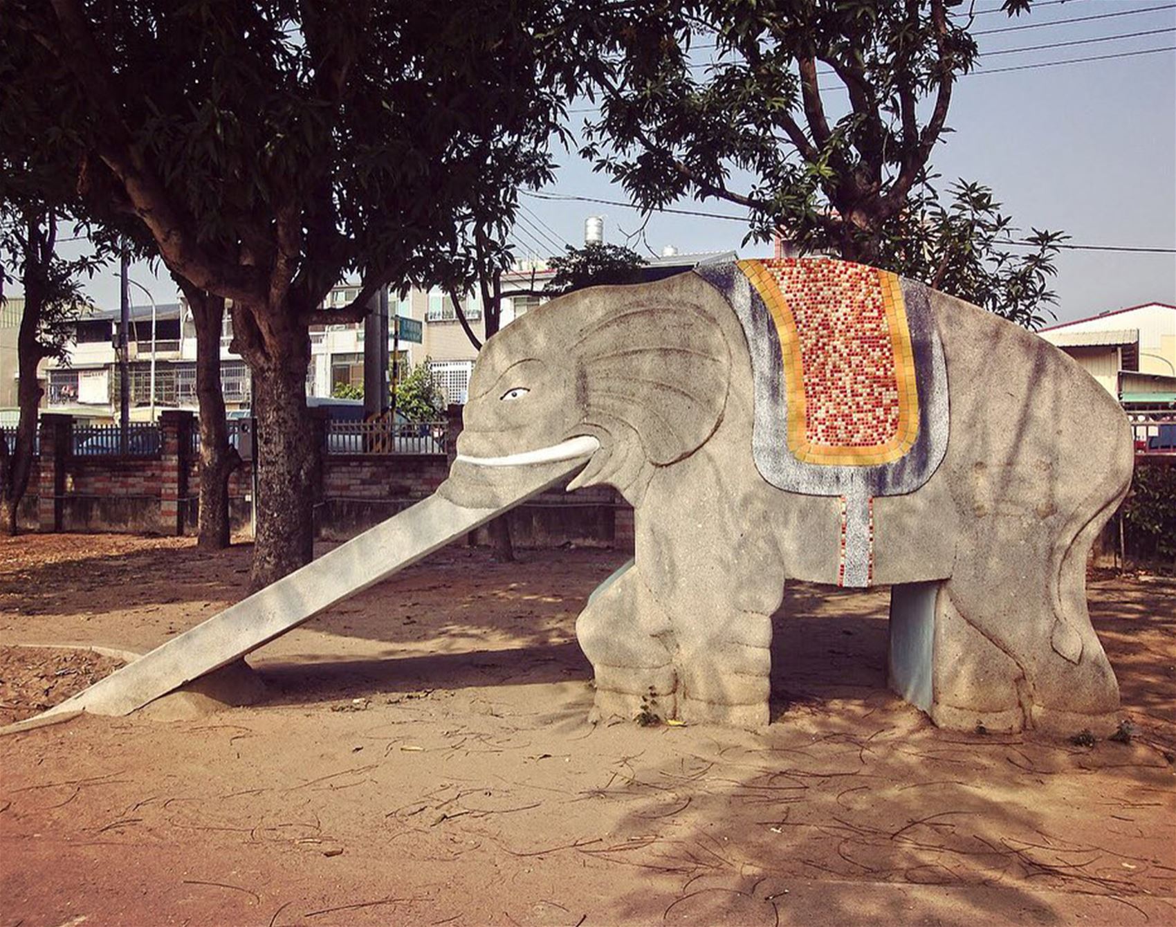 taiwan’s curious elephant slides