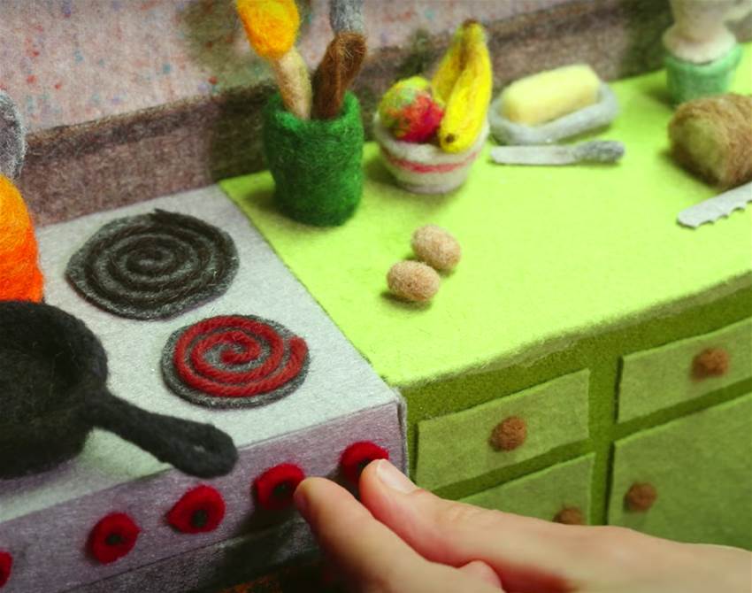 andrea love's miniature felt kitchen
