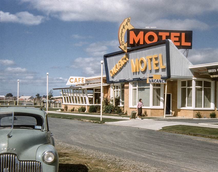 check out these vintage snaps of aussie motels