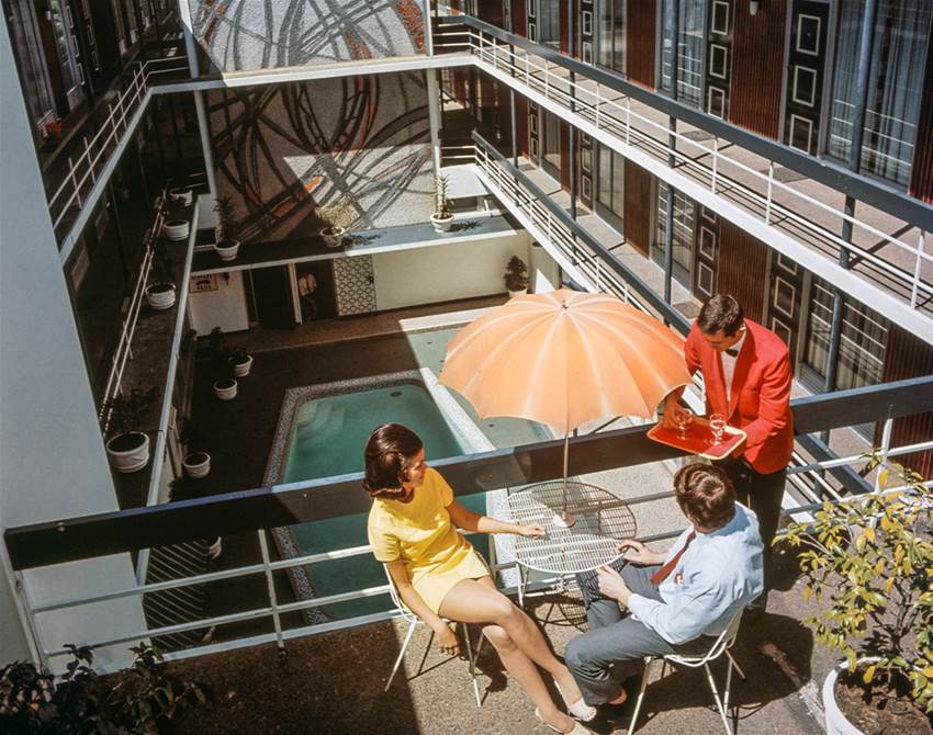 check out these vintage snaps of aussie motels