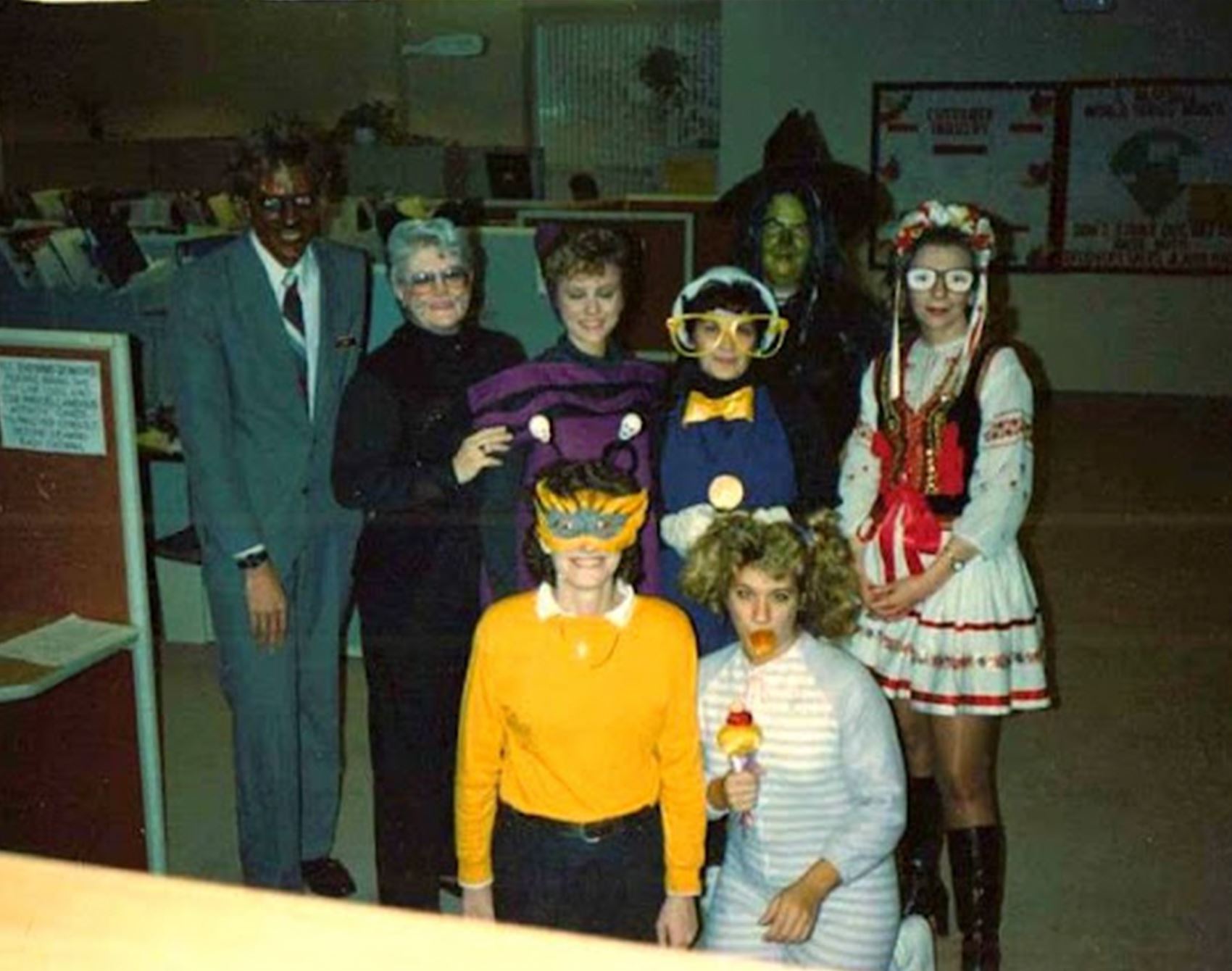 take a gander at these vintage halloween snaps
