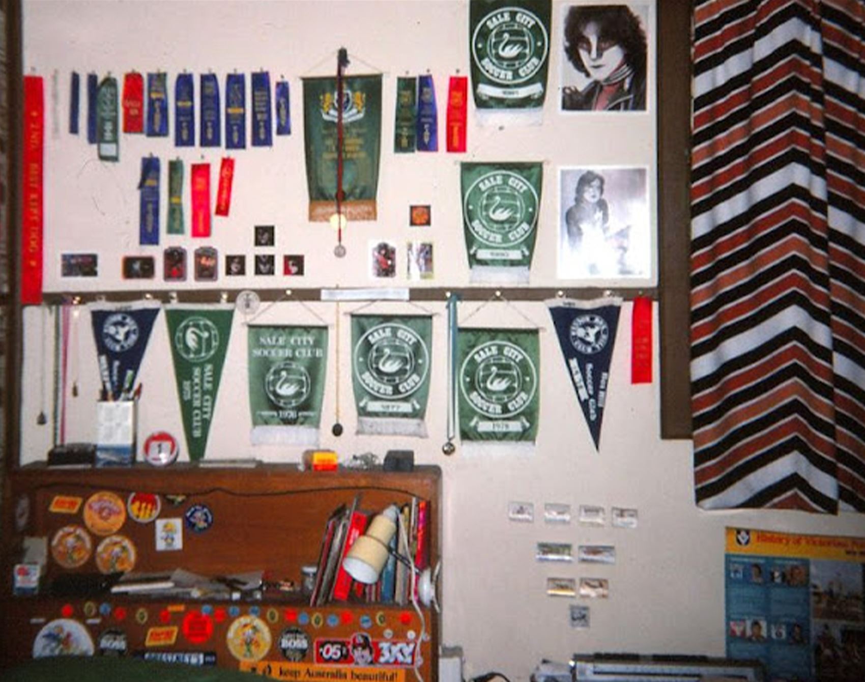 peep these vintage snaps of '80s bedrooms