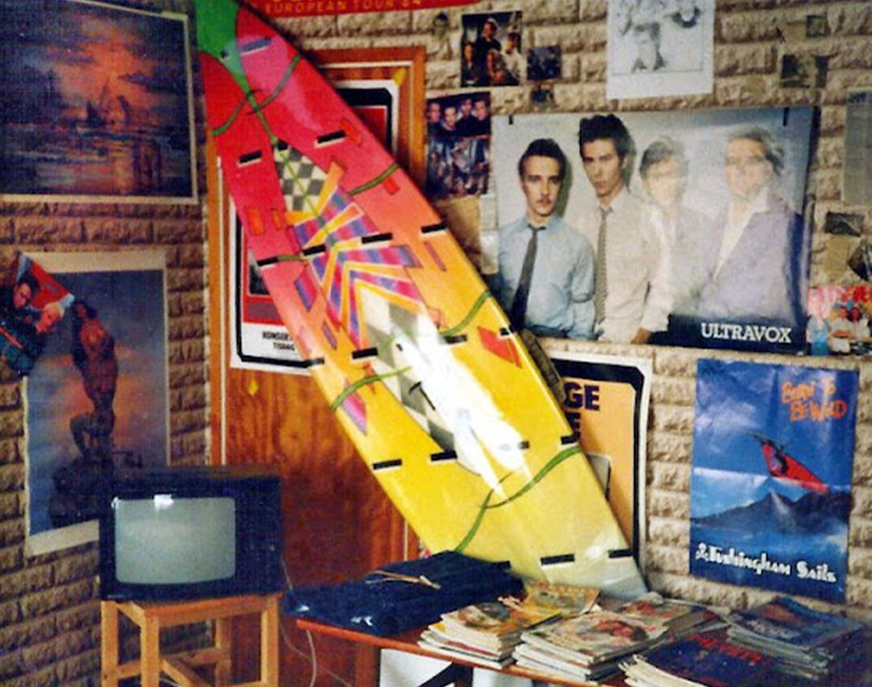 peep these vintage snaps of '80s bedrooms