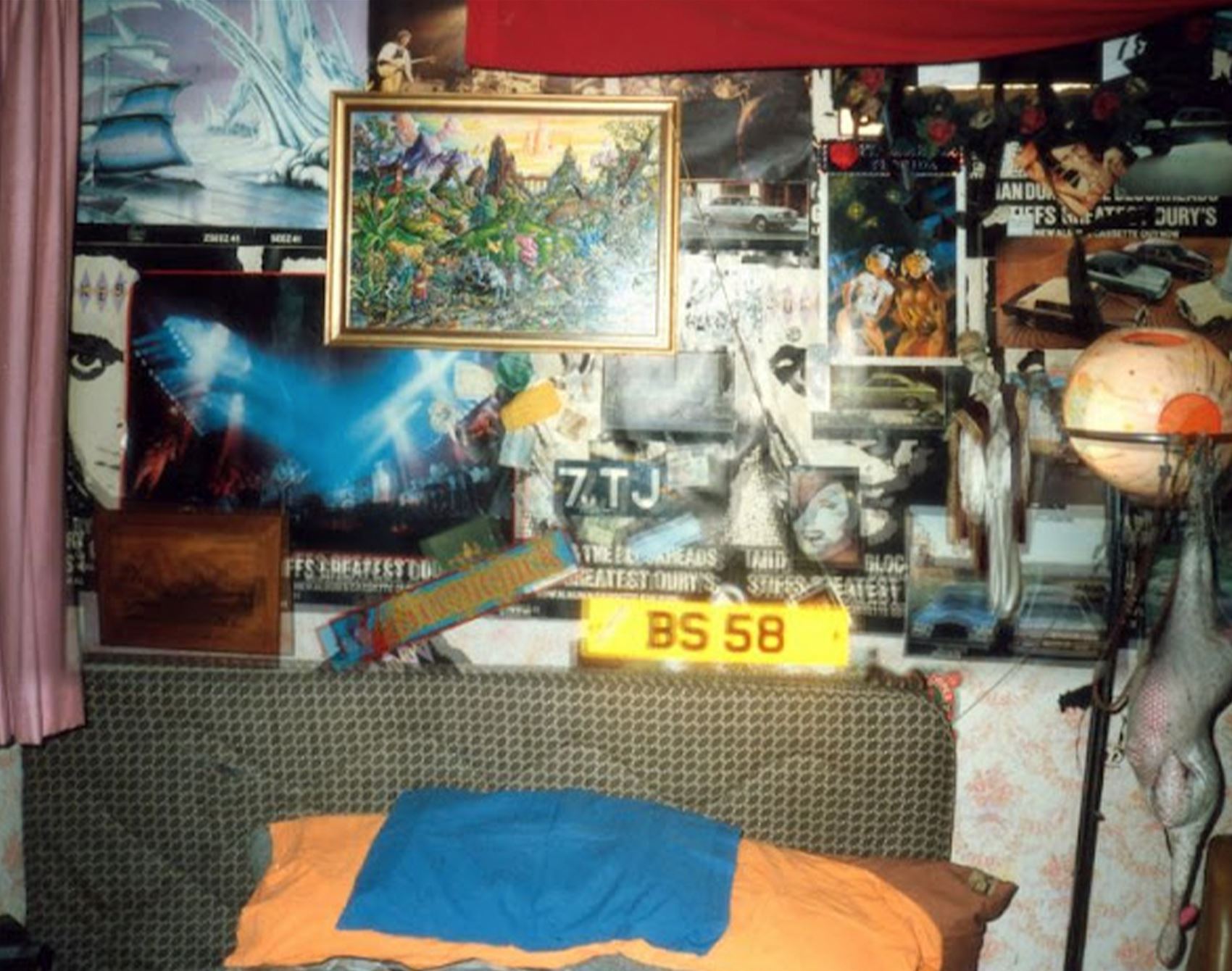 peep these vintage snaps of '80s bedrooms