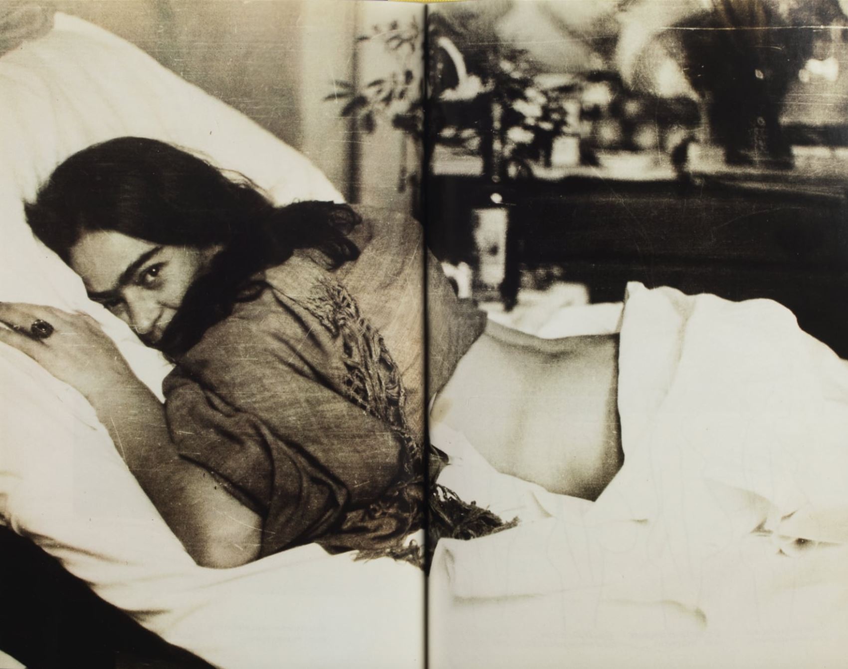 take a gander at frida kahlo’s personal photography collection