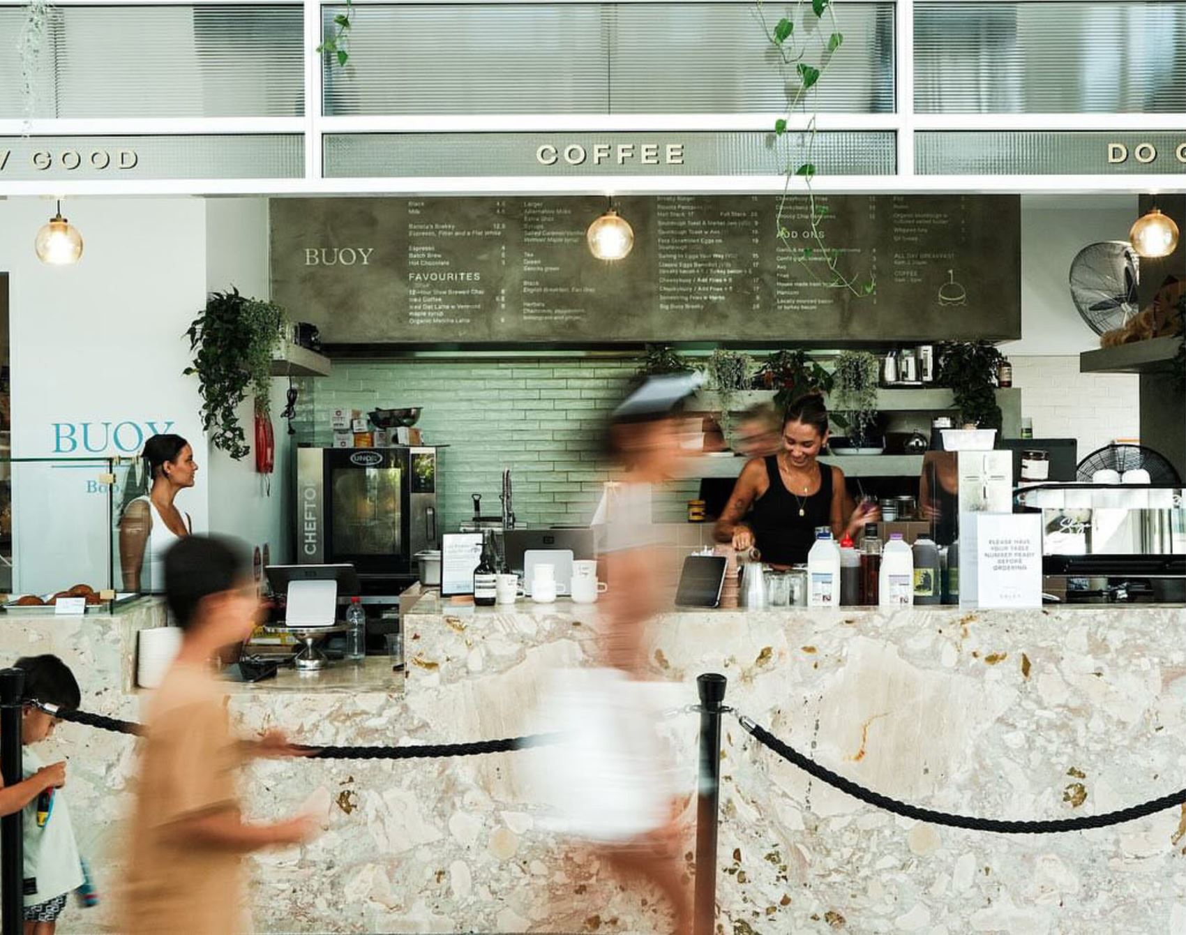 level up your weekdays with a swoon-worthy gold coast getaway