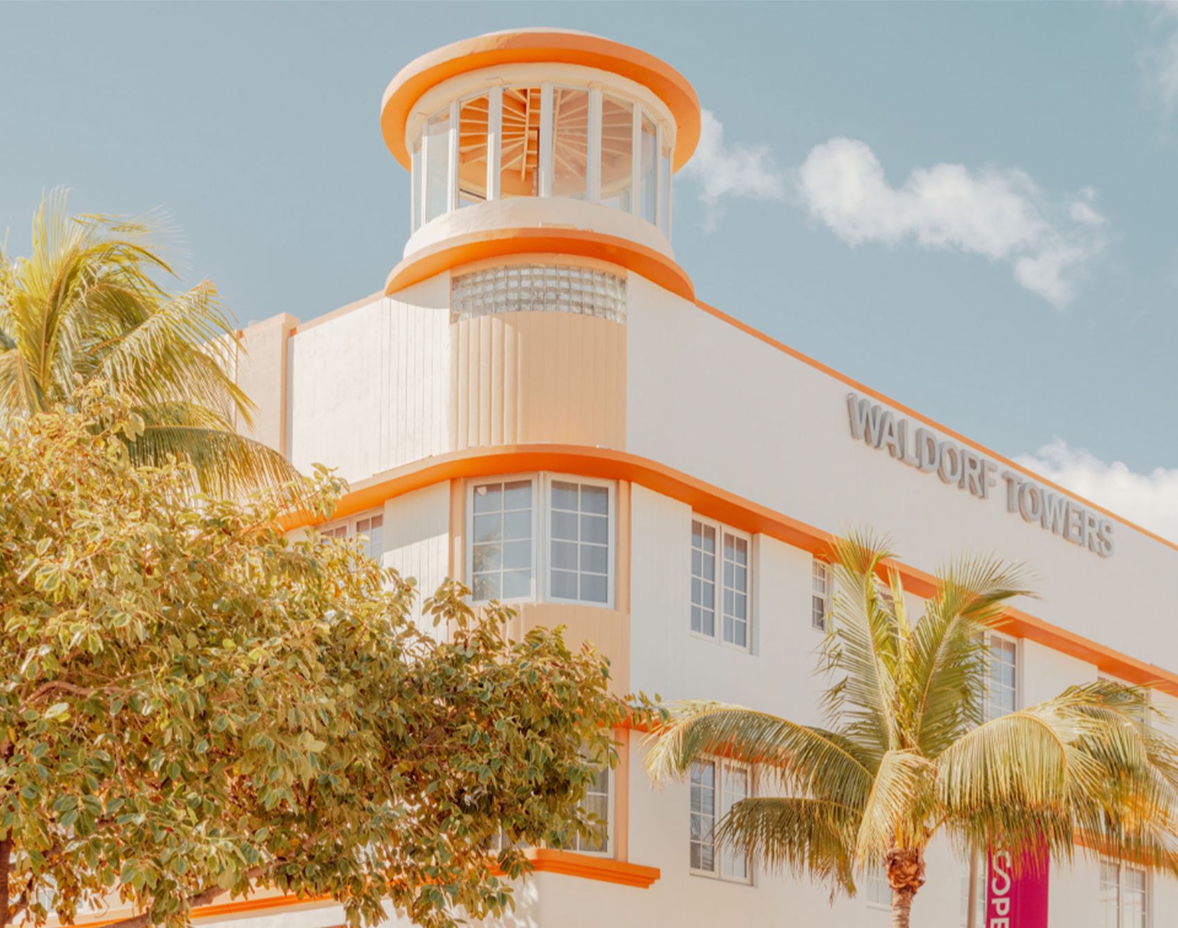 take a gander at these sun-drenched snaps of miami beach