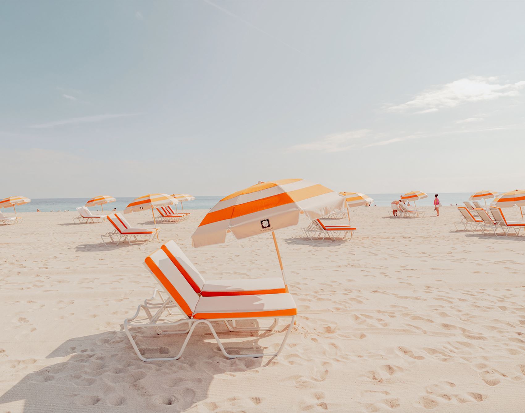 take a gander at these sun-drenched snaps of miami beach