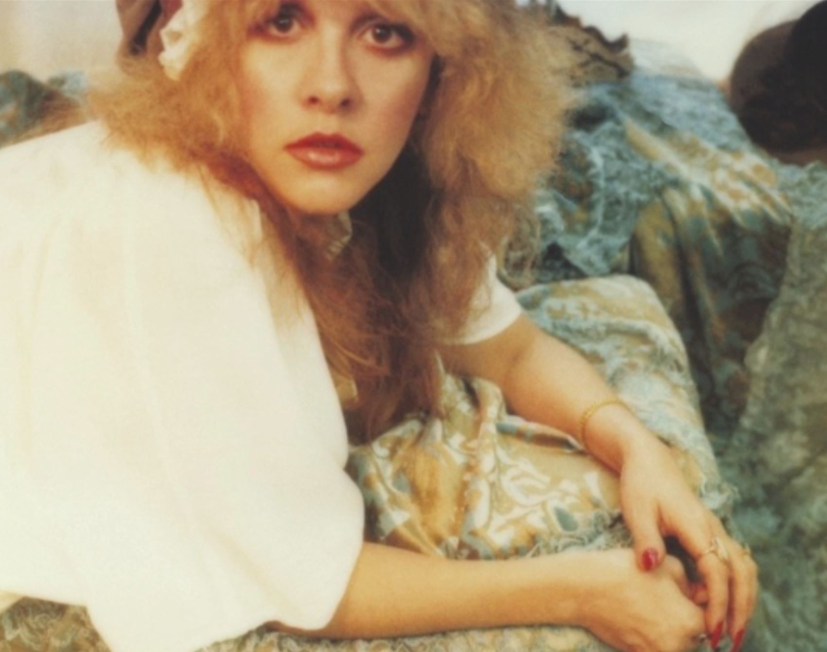 these vintage snaps prove that stevie nicks is forever the queen of cool