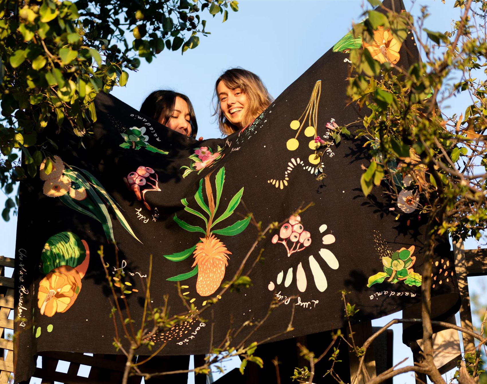 get a load of this pretty tablecloth highlighting aussie natives