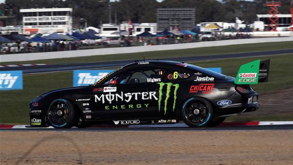Waters and Ford win Winton Supercars